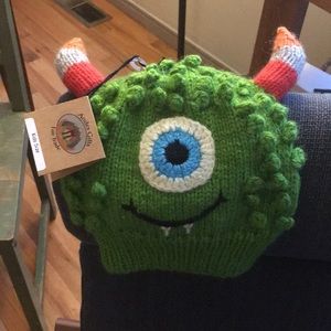 Kids monster knit hat